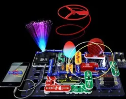 Fat Brain Toy Snap Circuits Light Fashion